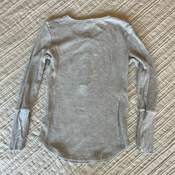 Splendid Classic Thermal Henley Size Small Light Grey - Picture 7 of 8